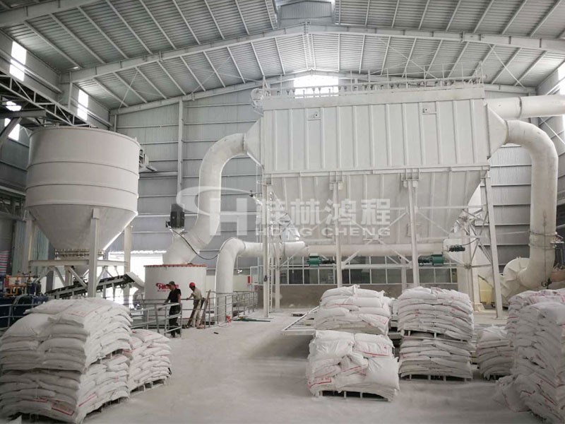 800目重晶石粉HCH超細(xì)環(huán)輥磨機(jī)客戶成功投產(chǎn)