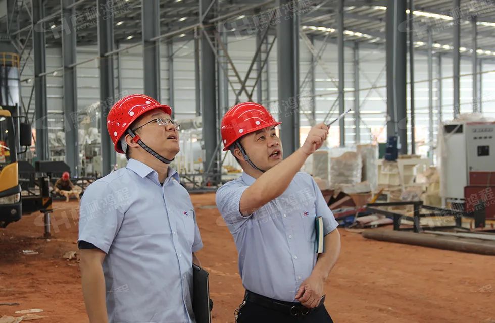 桂林鴻程老總?cè)輻潎偛糜H征‘客戶零距離 共創(chuàng)新未來’服務(wù)活動(dòng)