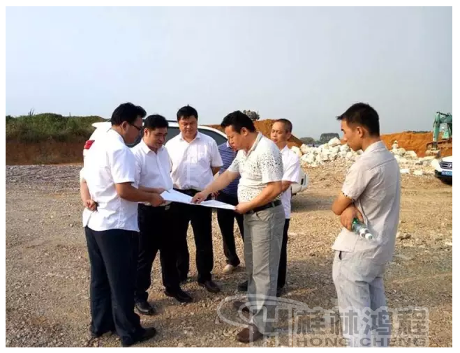 重鈣磨粉機，重鈣，HCH1395，超細環輥磨,武宣碳酸鈣