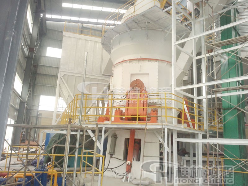 時產(chǎn)30噸石灰粉立磨機設計配置 HLM2400立磨機