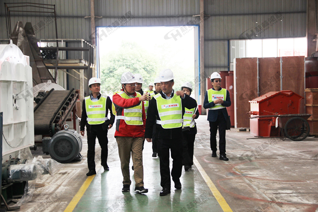 熱烈歡迎福建考察團(tuán)一行人蒞臨桂林鴻程參觀指導(dǎo) 熱烈歡迎福建考察團(tuán)一行人蒞臨桂林鴻程參觀指導(dǎo)