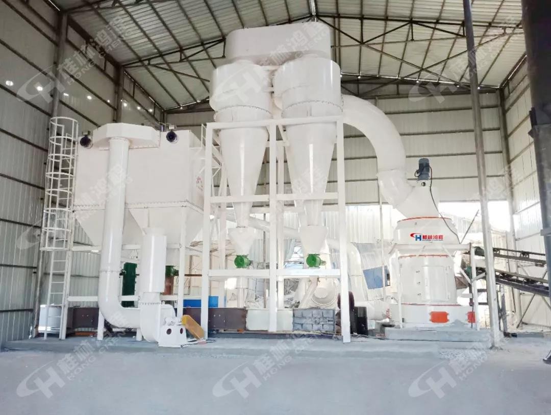 水鎂石微粉磨HC縱擺系列磨粉機 325目600目水鎂石粉生產(chǎn)工藝設(shè)備 水鎂石微粉磨HC縱擺系列磨粉機 325目600目水鎂石粉生產(chǎn)工藝設(shè)備